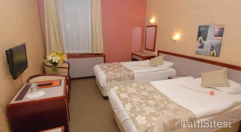 Dafne Hotel